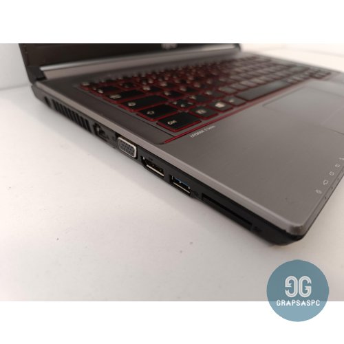 FUJITSU LIFEBOOK E746 - Image 4