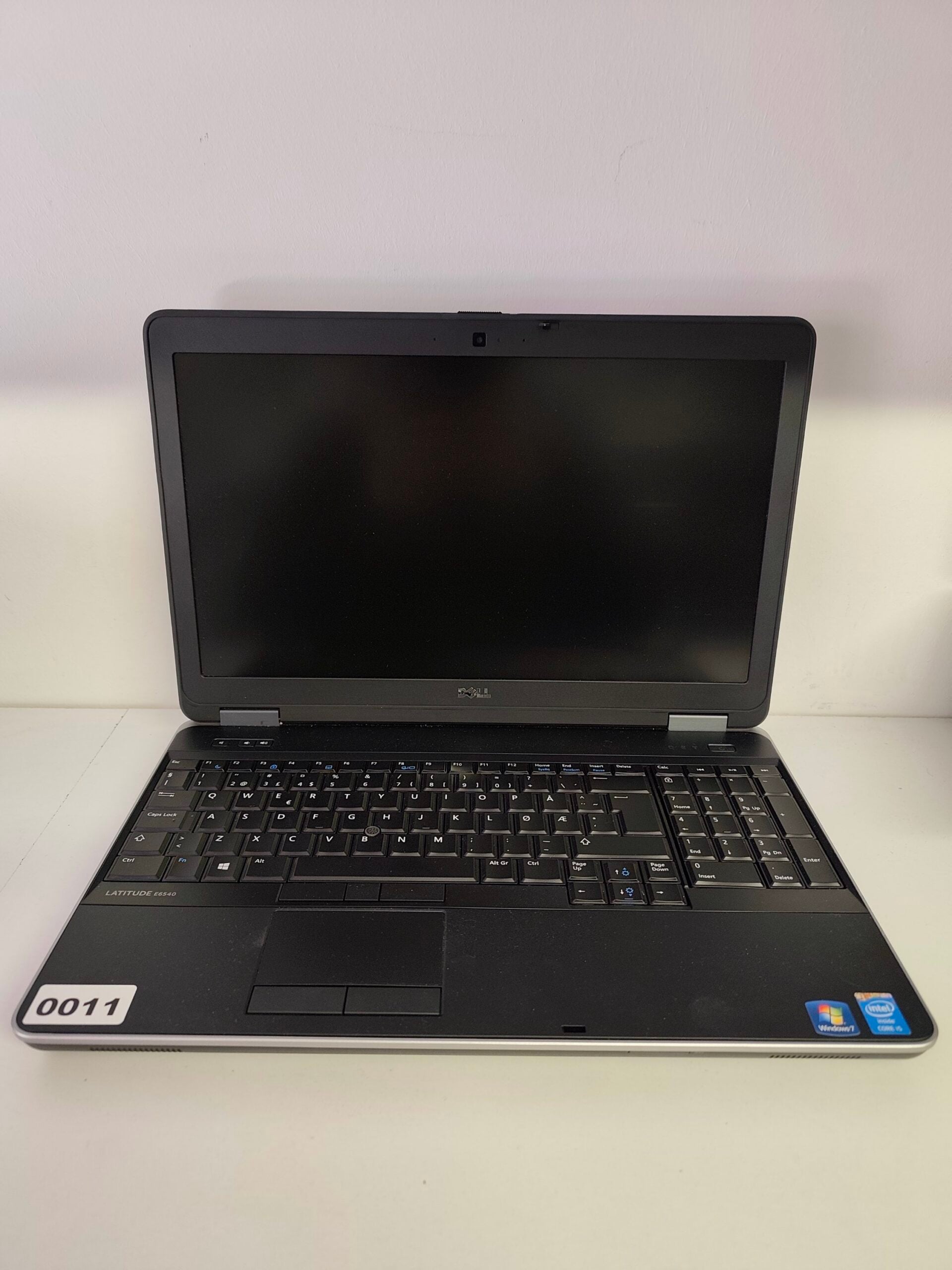 DELL Latitude E6540 – 15,4” / i5-4300M / 8GB RAM / 128GB SSD / Μπαταρία 100%